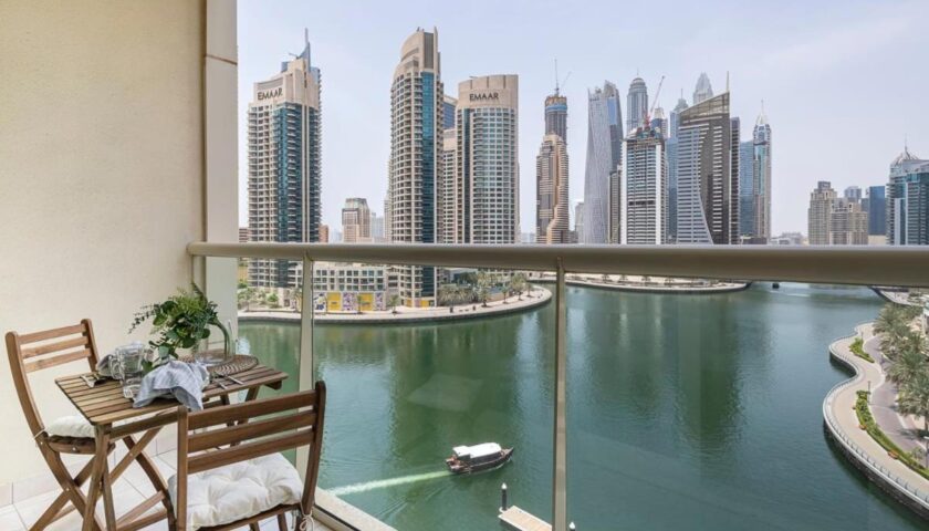 Porter Required for Hotel in Dubai