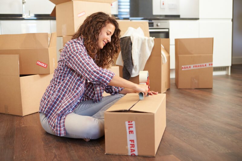 Packing Jobs in Qatar 2026 – Companies Hiring Warehouse and Packing Workers