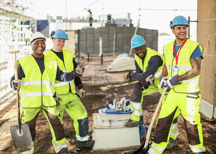 Construction Helper Jobs in Italy: Salary, Requirements, Top Employers, and How to Apply in 2026